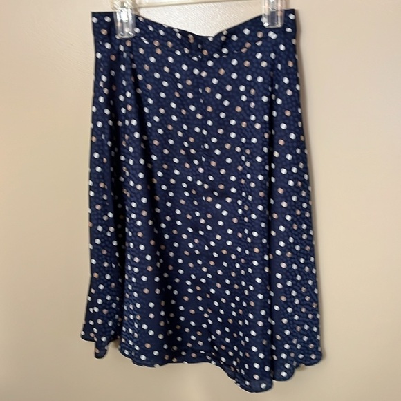 Ann Taylor Polka Dot Navy Full Circle Skirt Sz 6 NWT - Picture 5 of 7